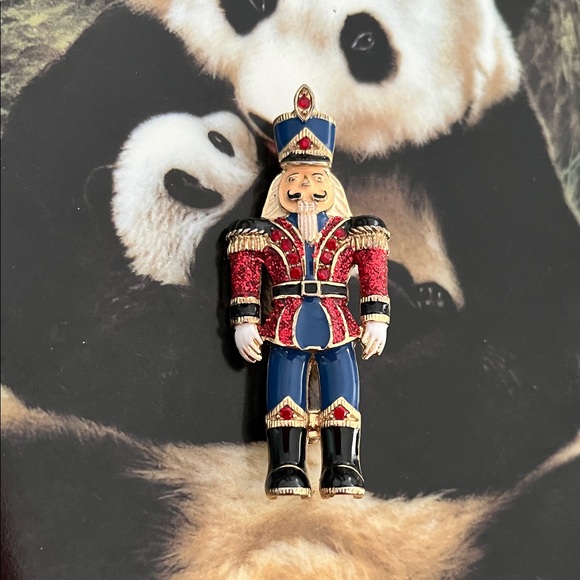 Vintage Nutcracker Brooch - Picture 1 of 4